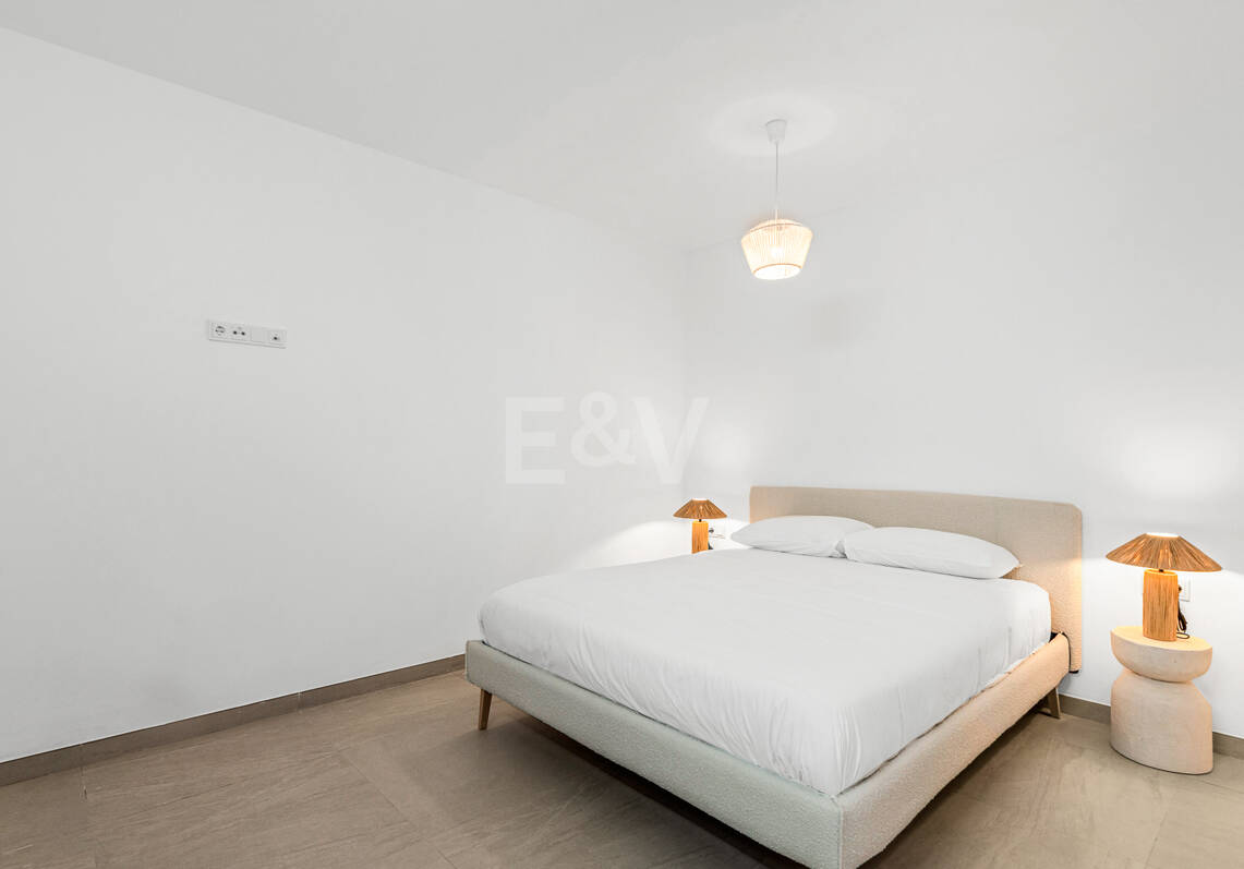 Exklusive Villa mit Premium-Ausstattung und privatem Pool auf dem Dach in Rio Real