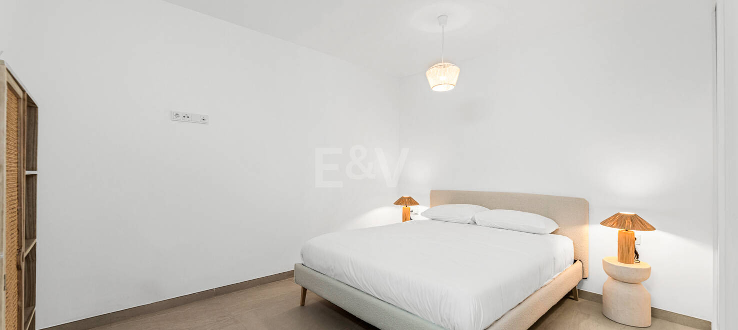 Exclusive Villa with Premium Features and Private Rooftop Pool in Rio Real