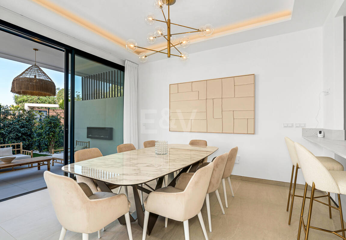 Exklusiv villa med premiumfunktioner och privat Rooftop Pool i Rio Real