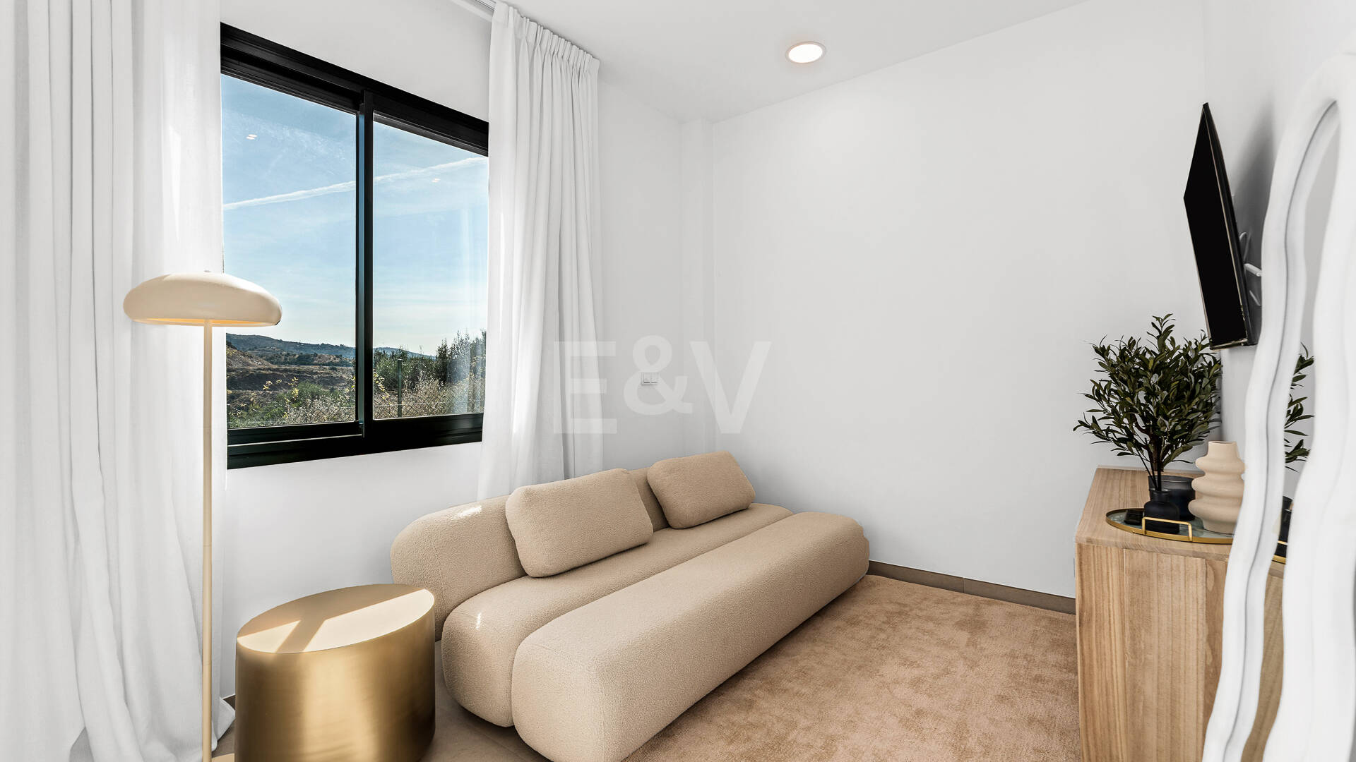 Exklusive Villa mit Premium-Ausstattung und privatem Pool auf dem Dach in Rio Real