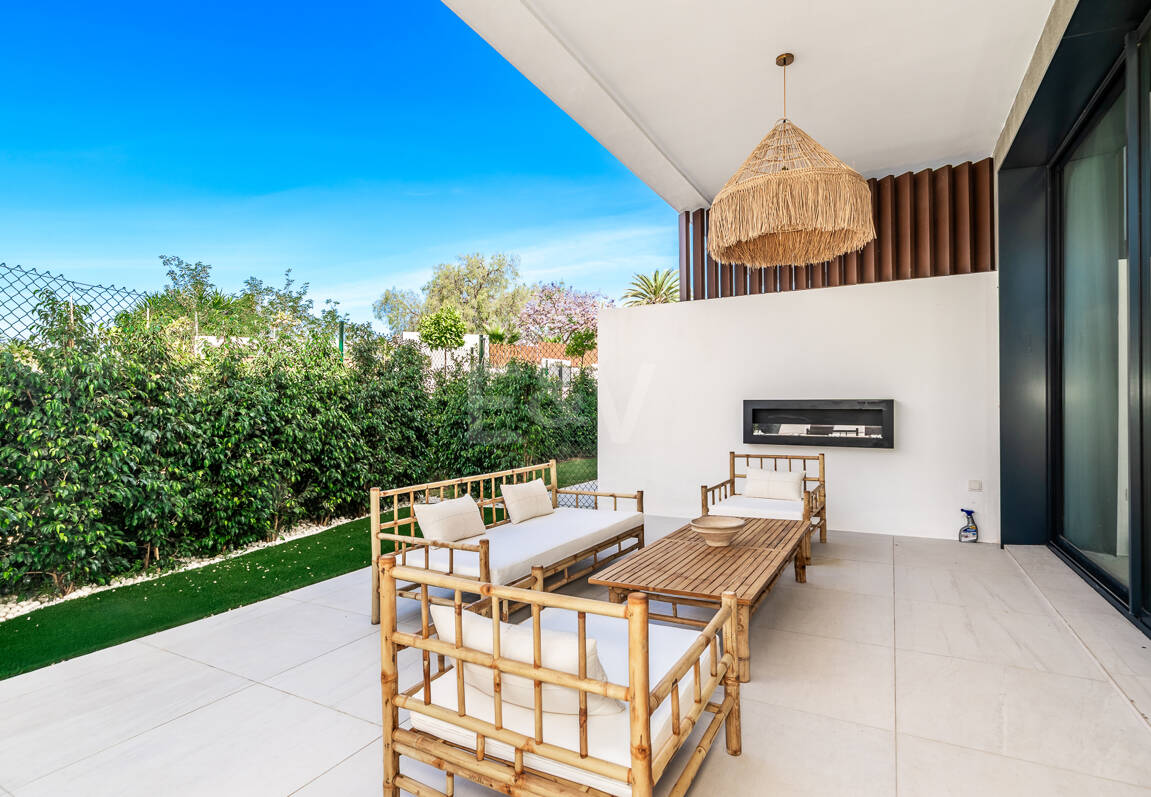 Exklusiv villa med premiumfunktioner och privat Rooftop Pool i Rio Real