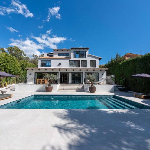 Villa till salu i Nueva Andalucia, Marbella