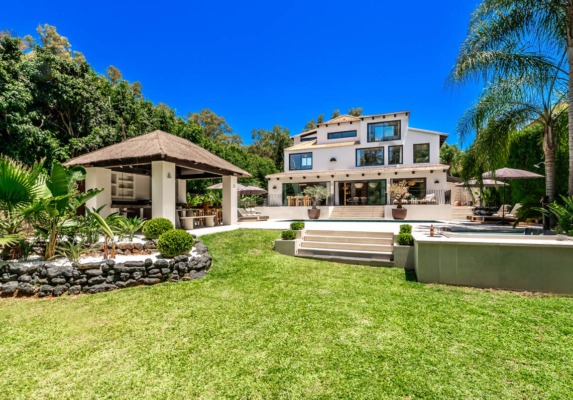 Villa de luxe avec vie privée, piscine et Smart Home Caractéristiques