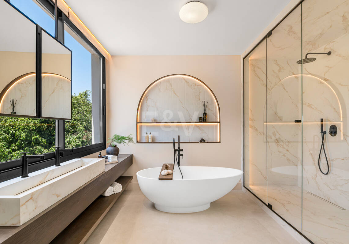 Villa de luxe avec vie privée, piscine et Smart Home Caractéristiques