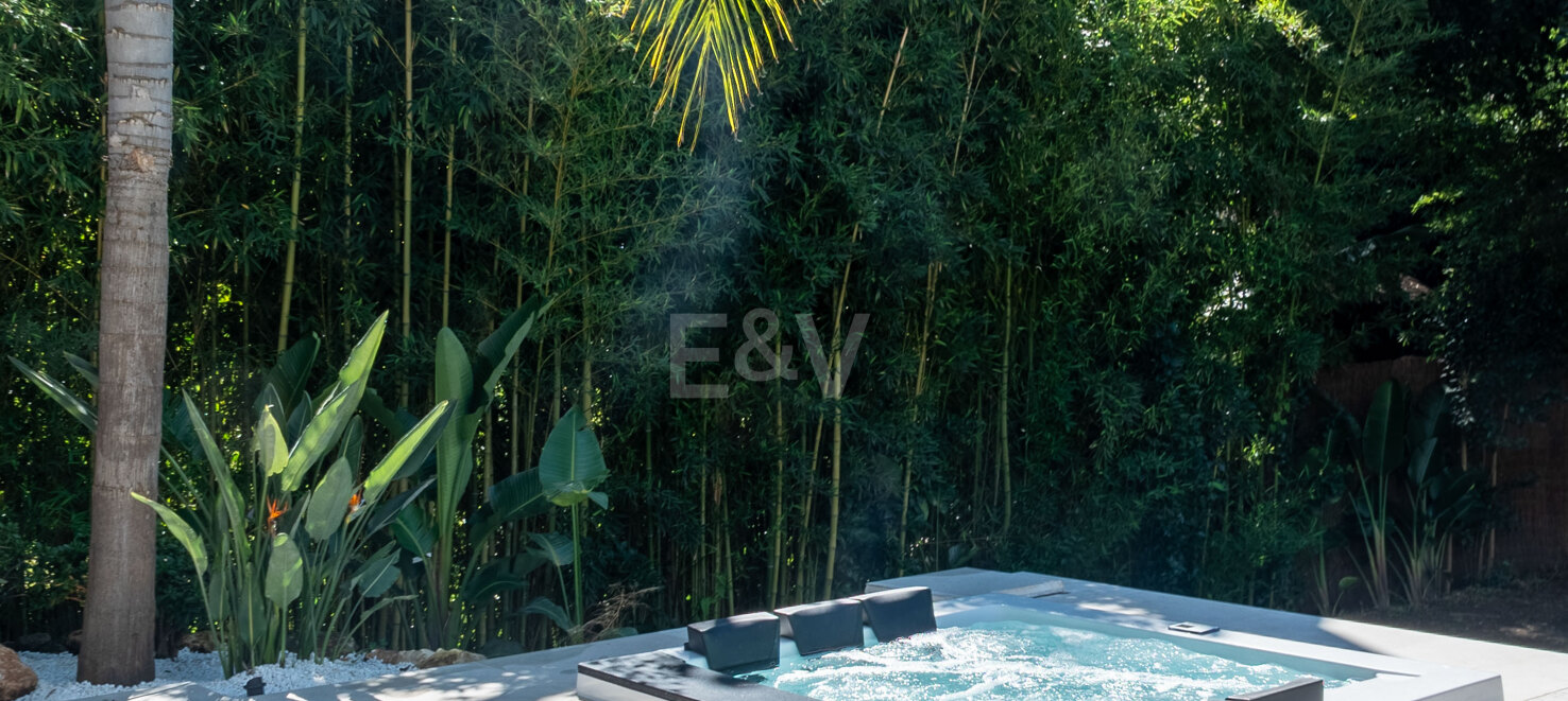 Villa till salu i Nueva Andalucia, Marbella