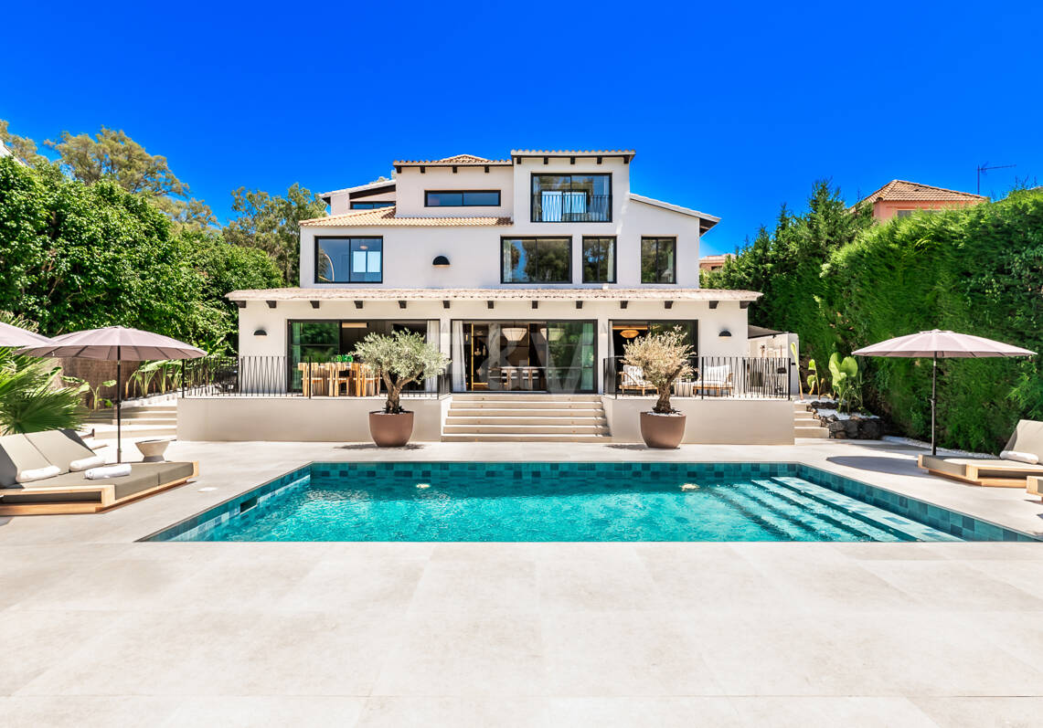 Villa de luxe avec vie privée, piscine et Smart Home Caractéristiques