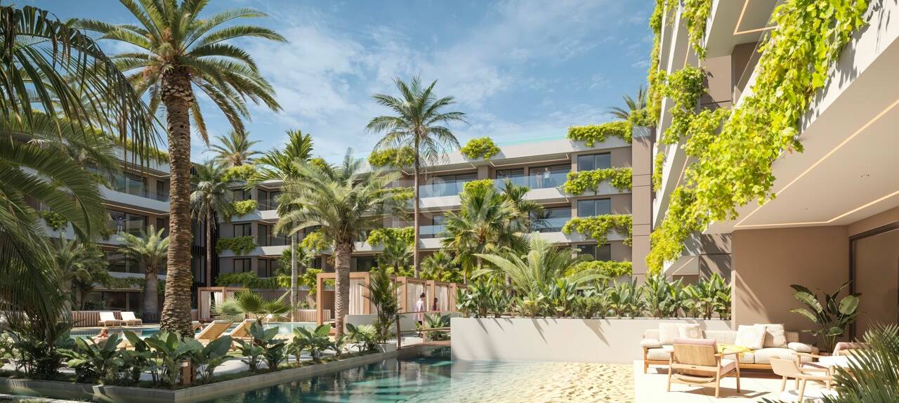 Casa en planta baja con oasis privado de estilo tropical