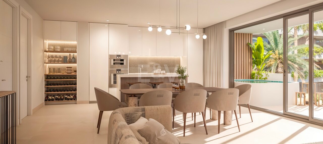 Apartamento elegante con piscinas interiores y exteriores, spa y gimnasio