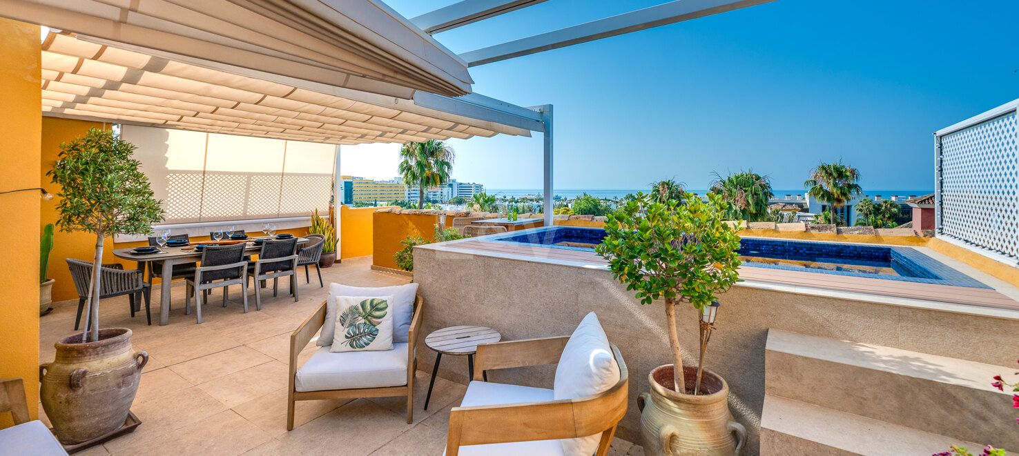 Duplex Penthouse mit Panoramablick auf das Meer und spektakulärem Dachterrasse