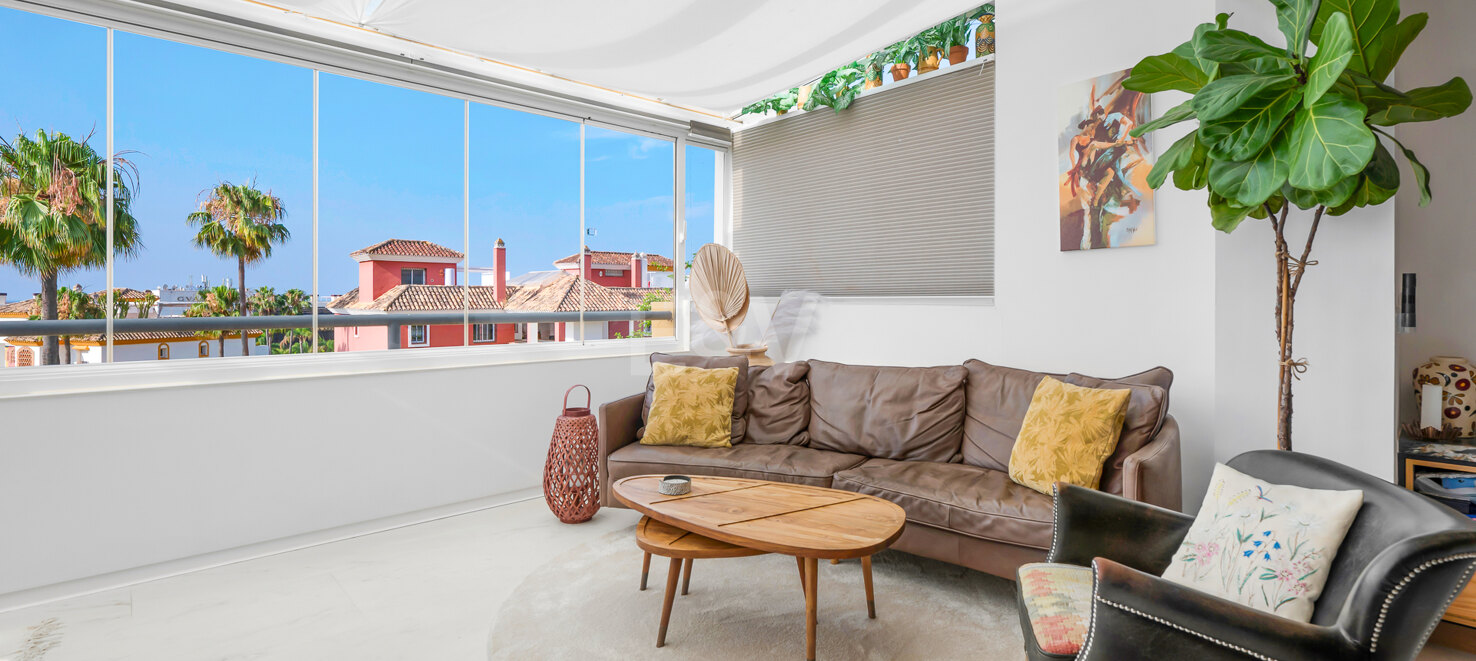 Duplex Penthouse mit Panoramablick auf das Meer und spektakulärem Dachterrasse
