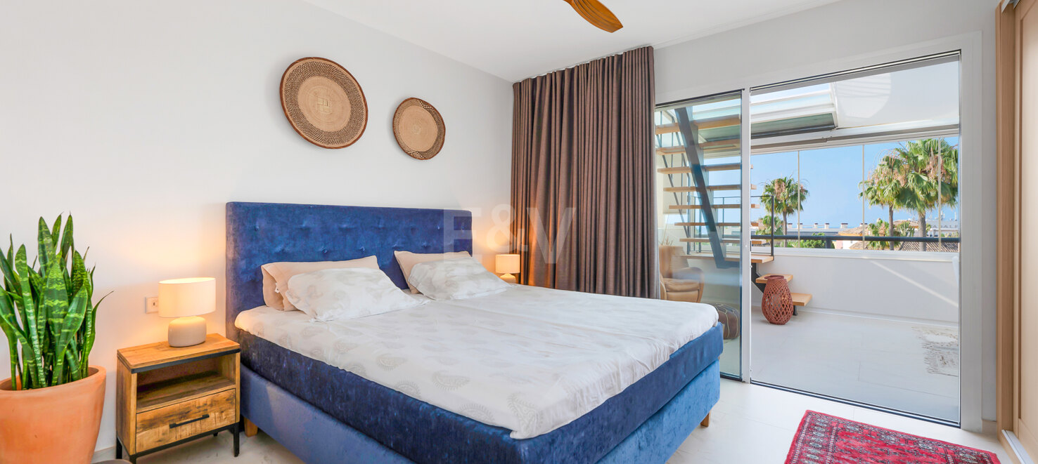 Duplex Penthouse mit Panoramablick auf das Meer und spektakulärem Dachterrasse