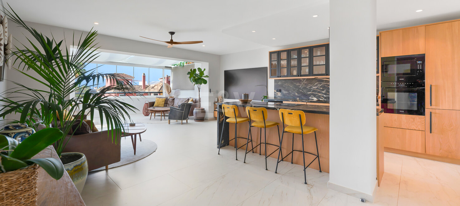 Duplex Penthouse mit Panoramablick auf das Meer und spektakulärem Dachterrasse