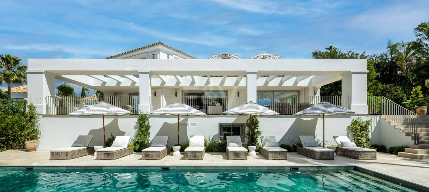 Refined Modern Masterpiece in Nagüeles