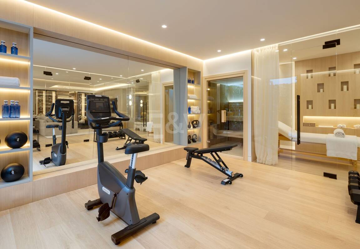 Luxury Villa in La Quinta with panoramic views