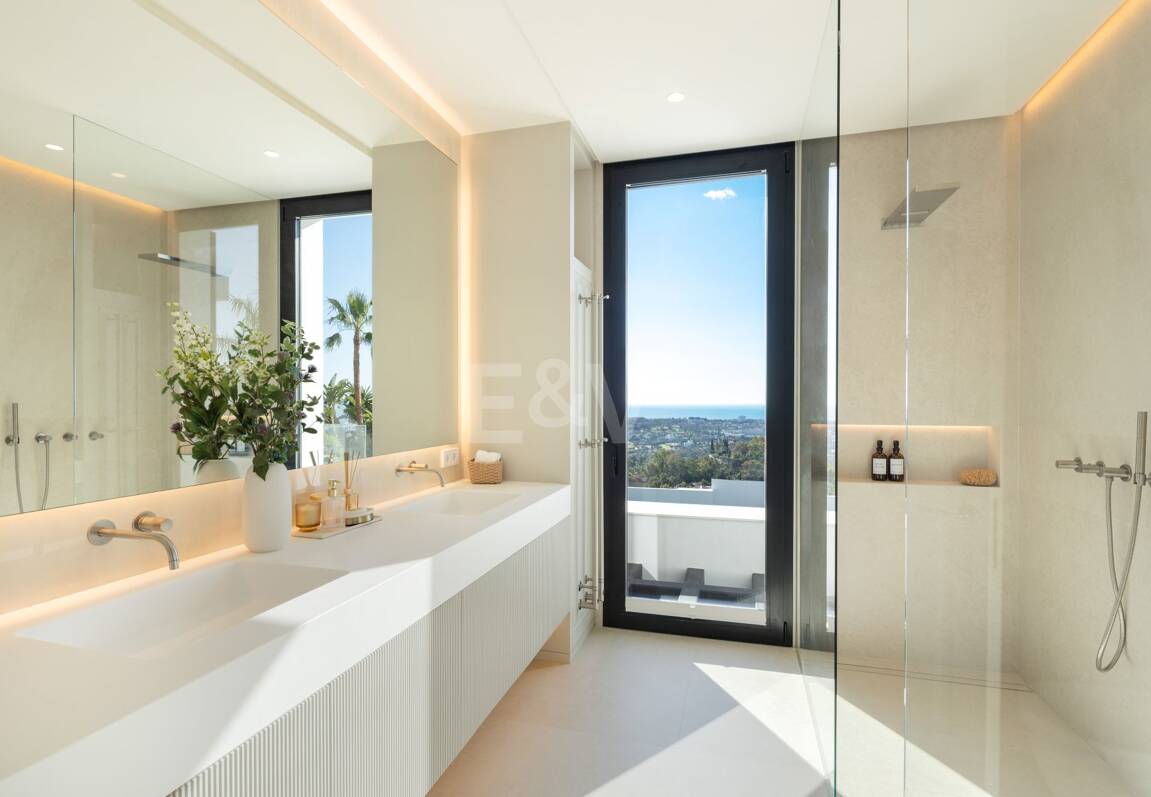 Luxury Villa in La Quinta with panoramic views