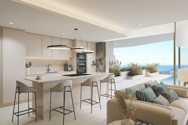 Panoramische Penthouse-Wohnung mit privatem Pool und Meerblick