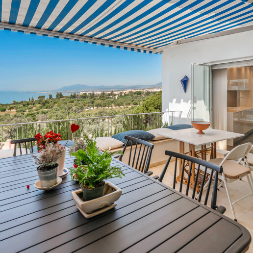 Zwei-in-Eins-Penthouse mit Meerblick in bester Río Real-Lage