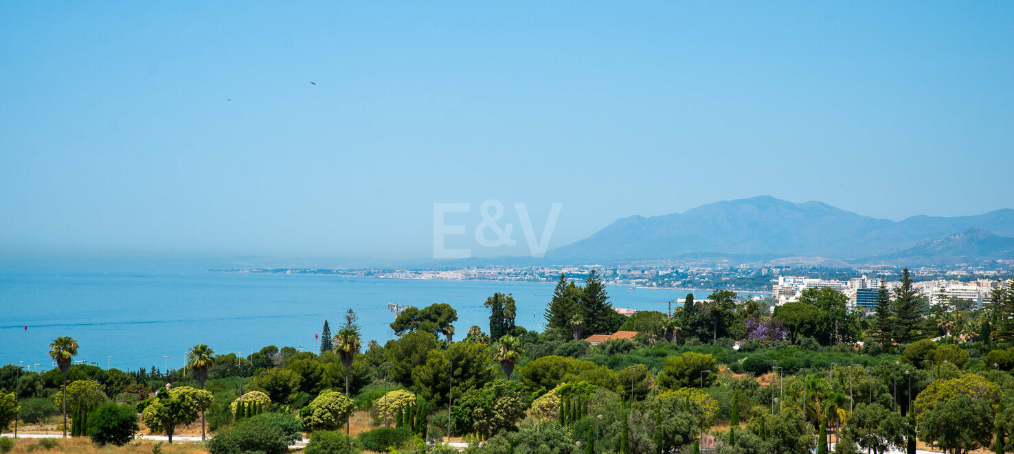 Zwei-in-Eins-Penthouse mit Meerblick in bester Río Real-Lage