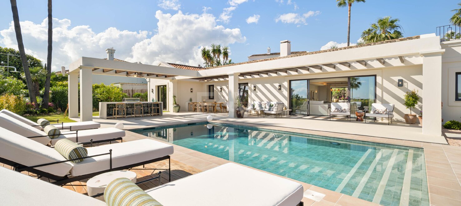 Exceptional One-Level Villa in gated community
