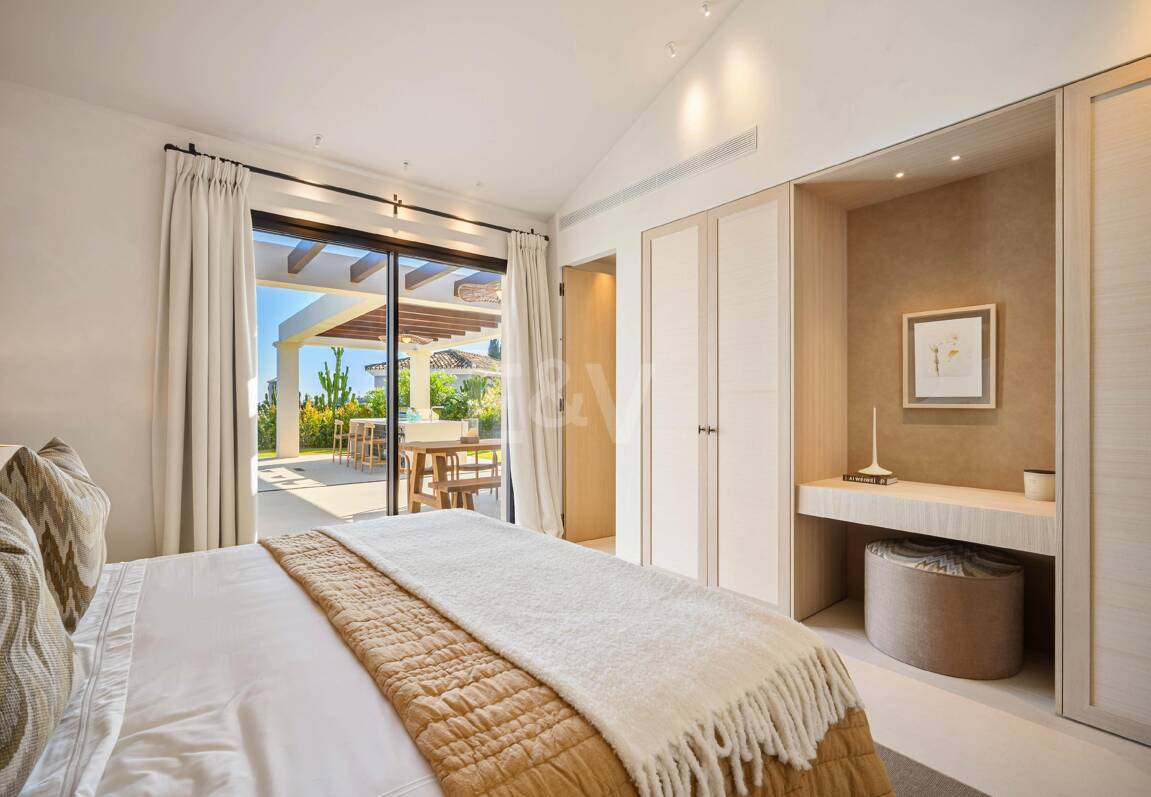 Außergewöhnliche einstöckige Villa in gesicherter Wohnanlage