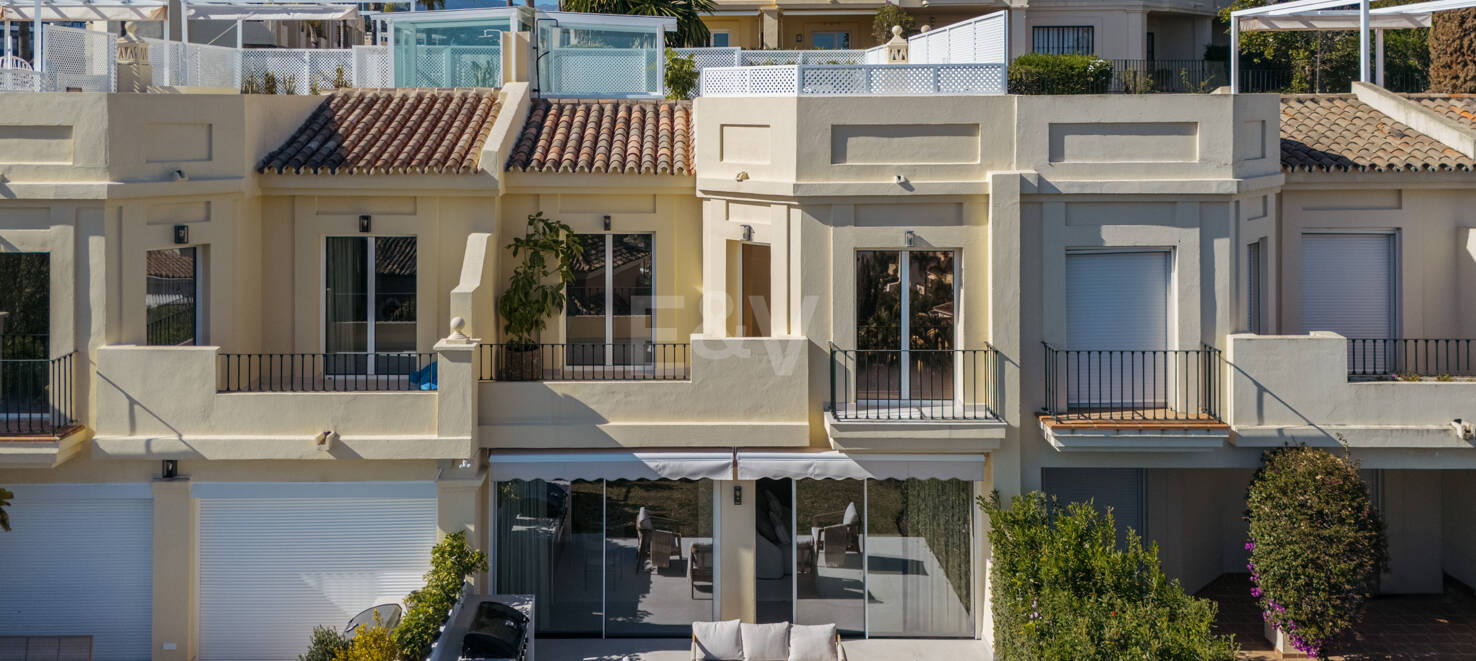 Odnowiony dom z widokiem na morze w Quinta Hills