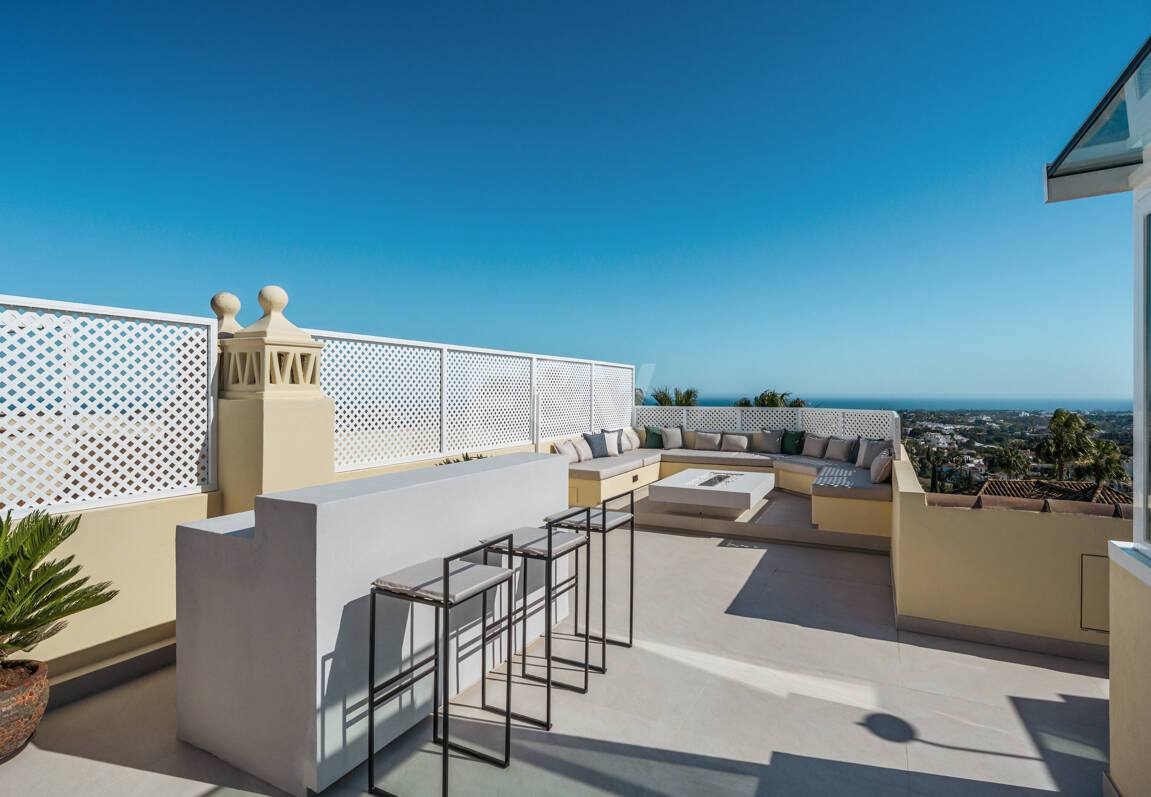 Renoverat radhus med havsutsikt i la Quinta Hills