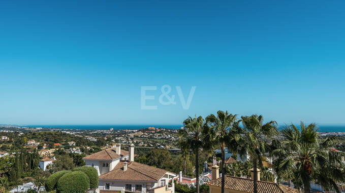 Spacieuse maison de ville avec vue sur la mer à la Quinta Hills