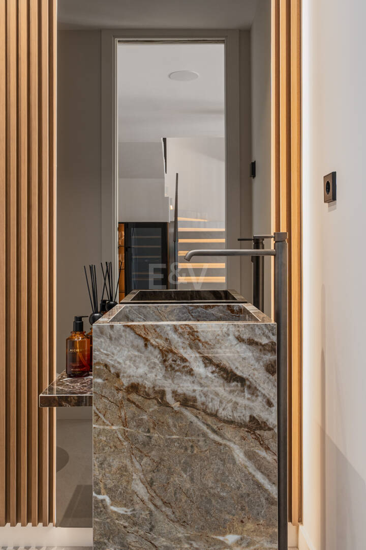 Renoverat radhus med havsutsikt i la Quinta Hills