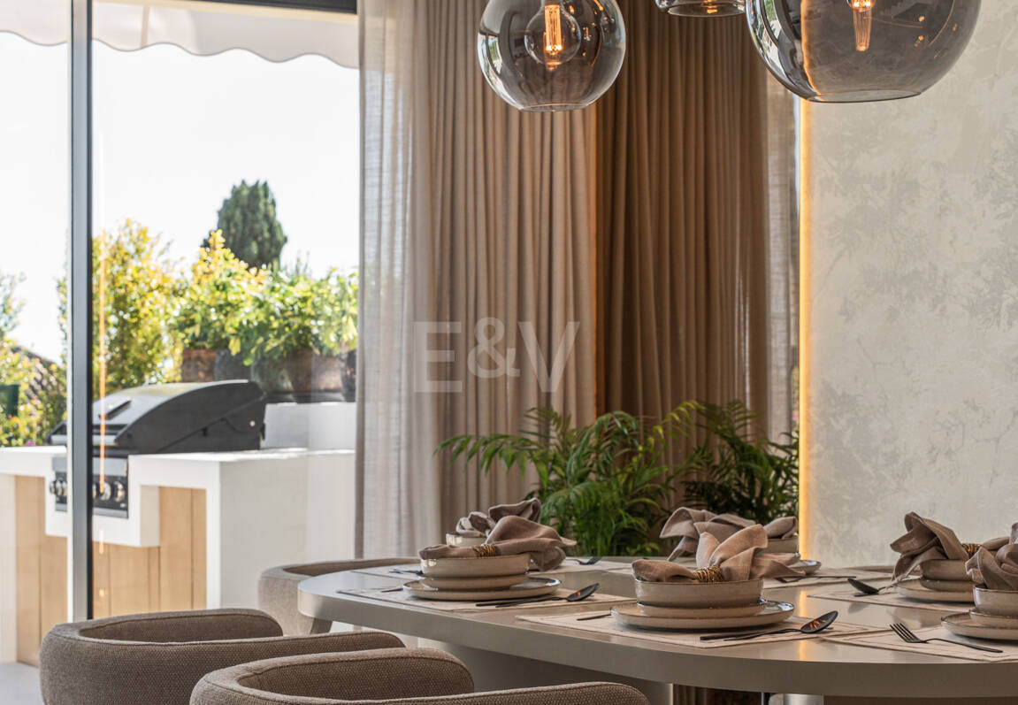 Renoverat radhus med havsutsikt i la Quinta Hills