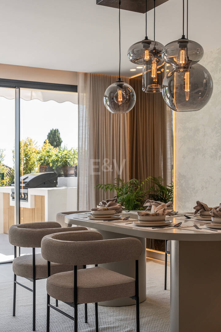 Renoverat radhus med havsutsikt i la Quinta Hills