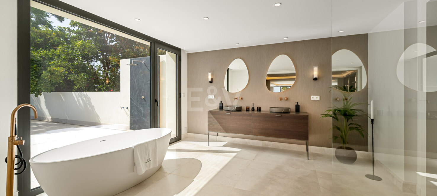 Villa Rocío – Contemporary Andalusian Elegance on Marbella’s Golden Mile