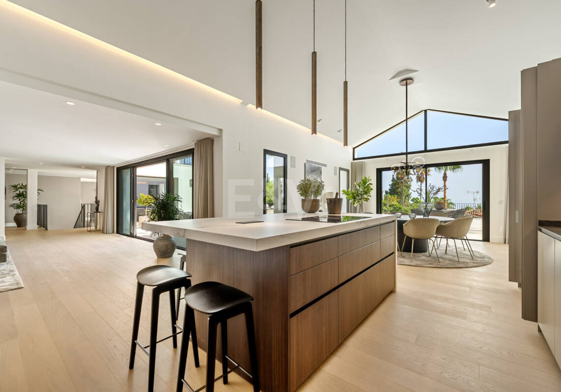 Villa Rocío – Élégance andalouse contemporaine sur Marbella