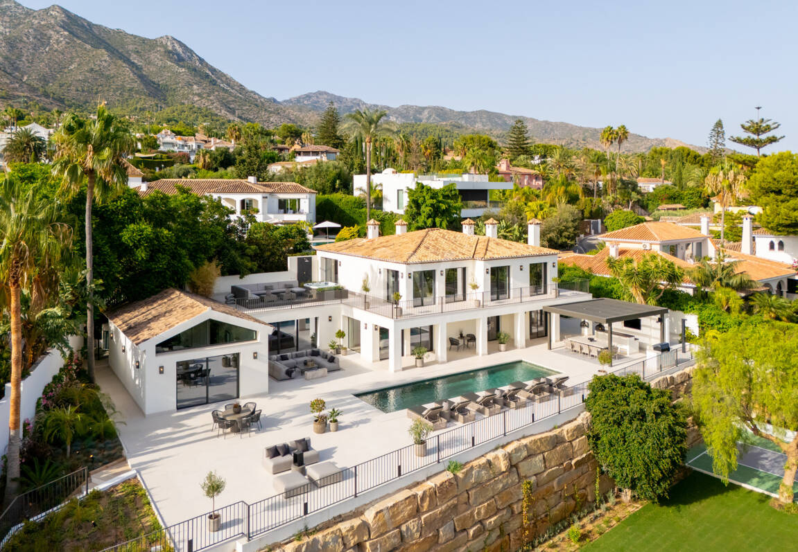 Villa Rocío – Zeitgenössische Andalusische Eleganz an Marbellas Goldener Meile