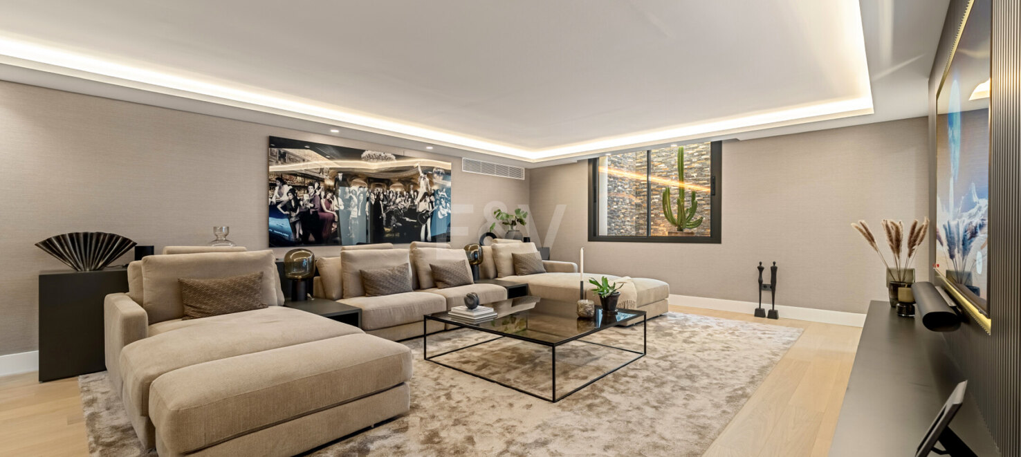 Villa Rocío – Contemporary Andalusian Elegance on Marbella’s Golden Mile