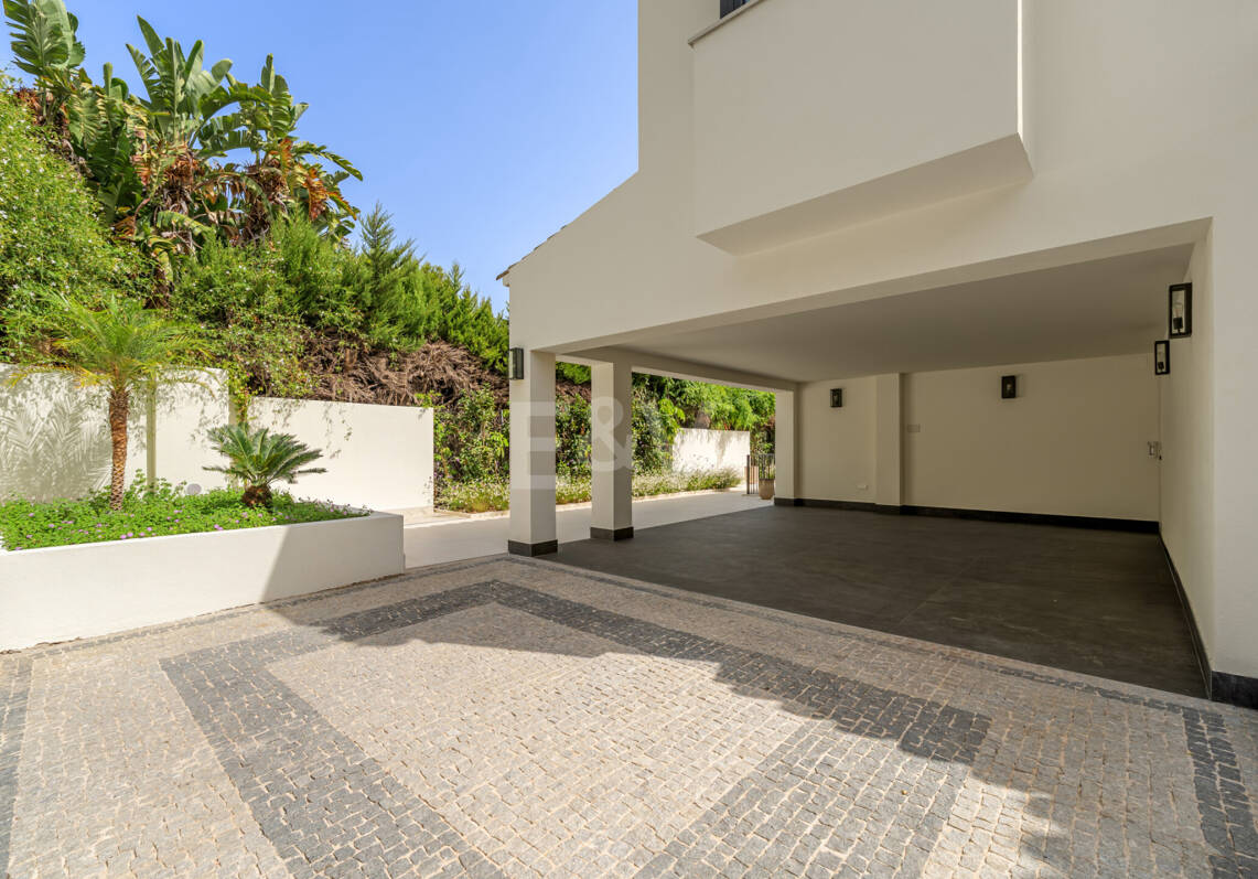 Villa Rocío – Élégance andalouse contemporaine sur Marbella
