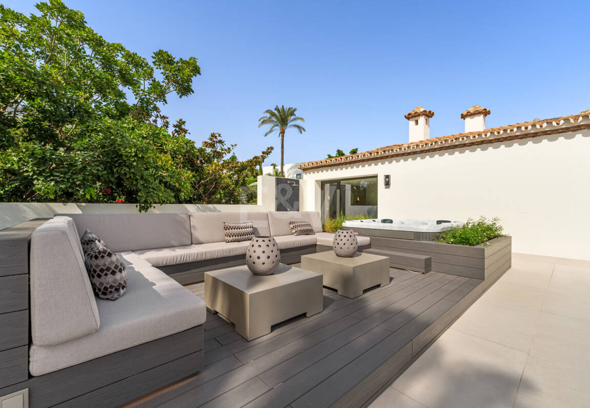 Villa Rocío – Zeitgenössische Andalusische Eleganz an Marbellas Goldener Meile