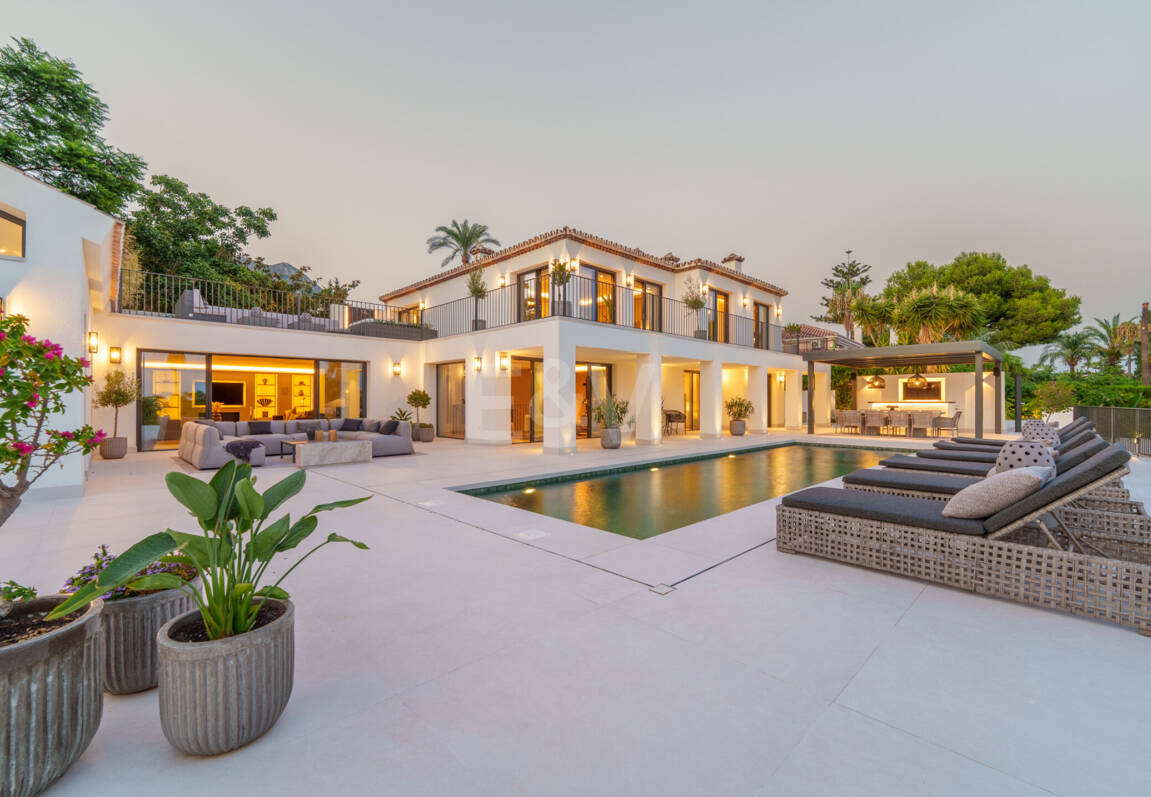 Villa Rocío – Zeitgenössische Andalusische Eleganz an Marbellas Goldener Meile