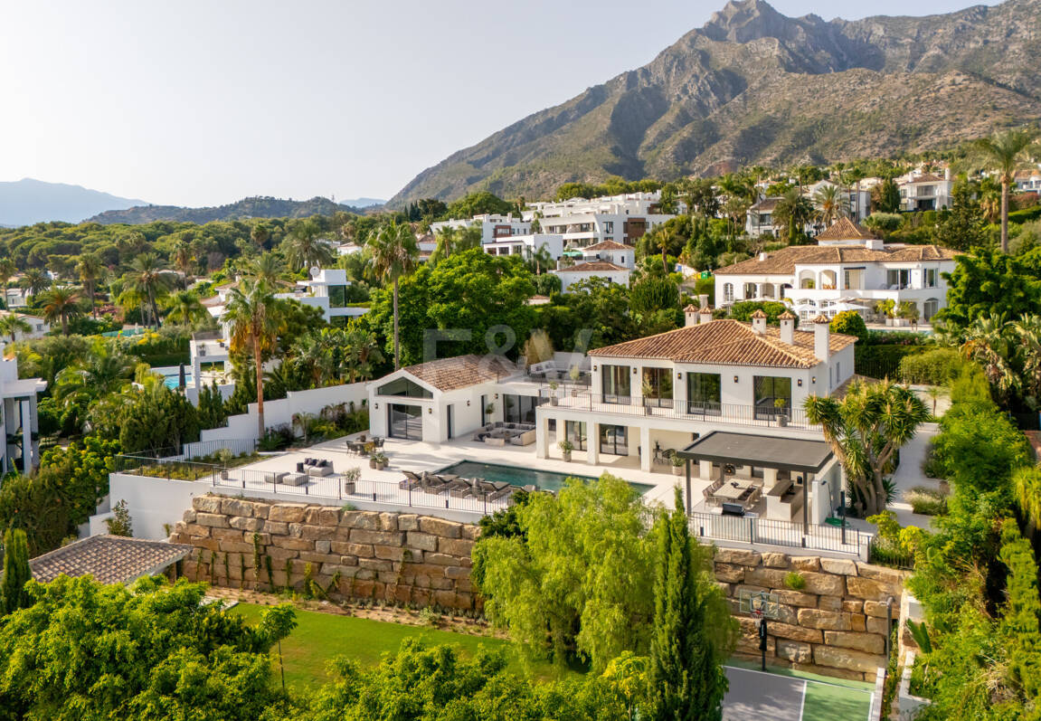 Villa Rocío – Zeitgenössische Andalusische Eleganz an Marbellas Goldener Meile