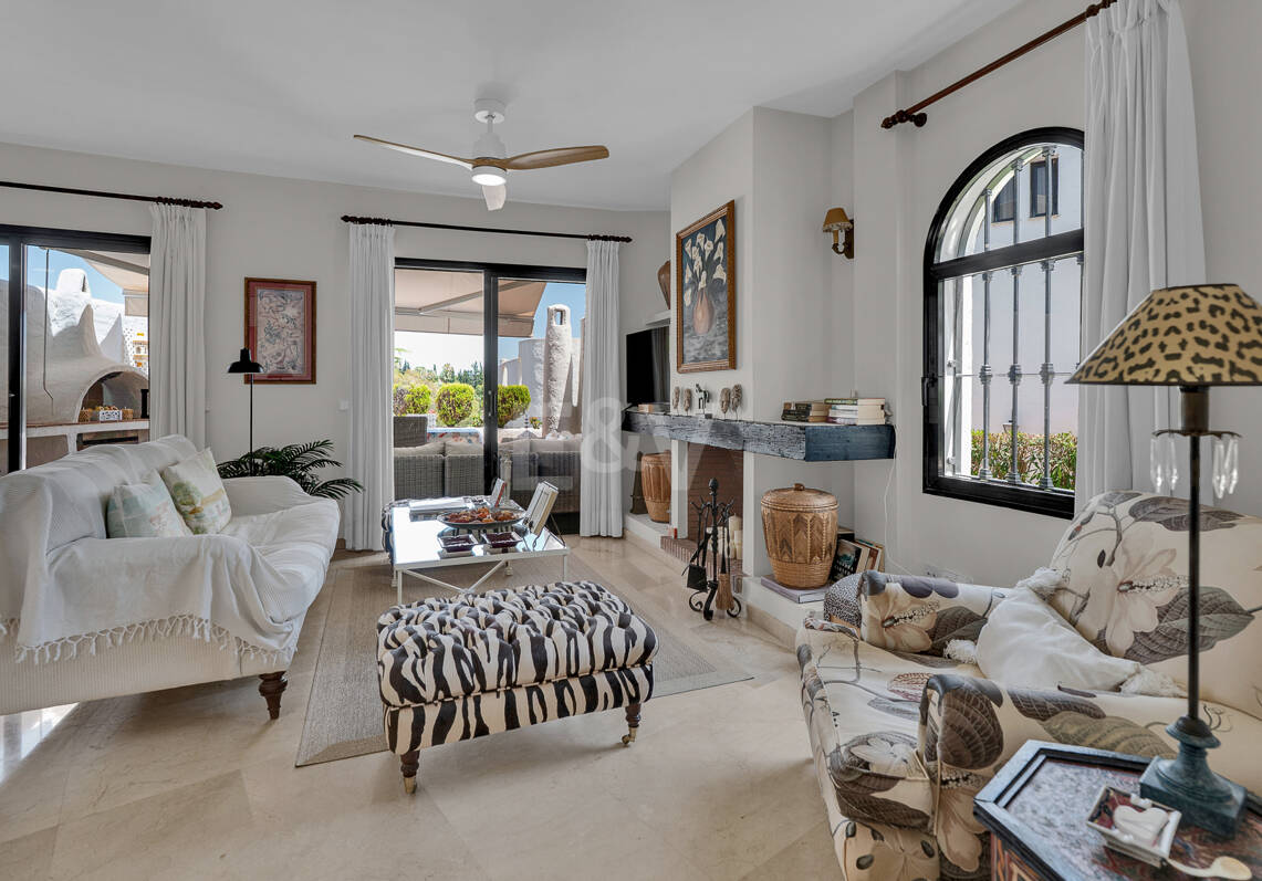 Maisonettewohnung in Lomas de Marbella Club mit großer Terrasse