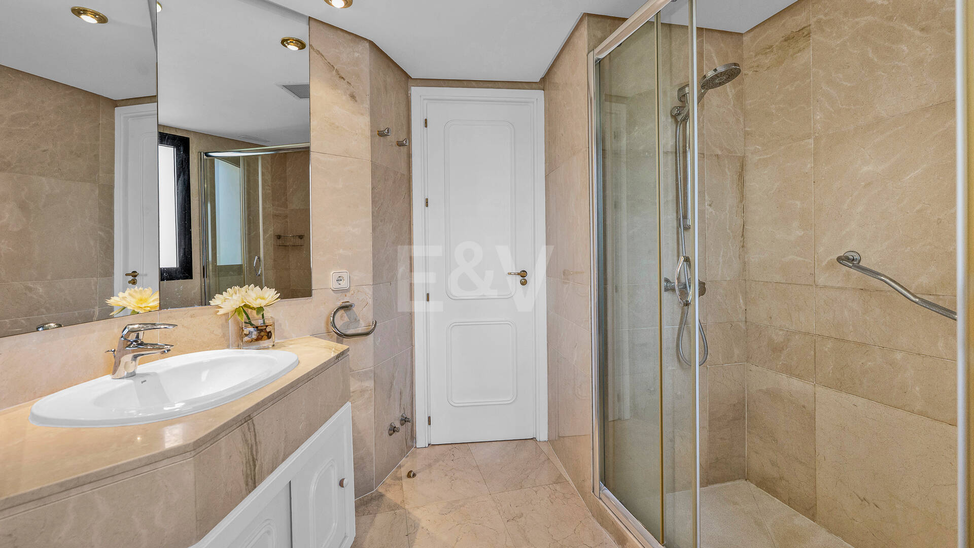 Appartement Duplex à Lomas de Marbella Club avec grande terrasse