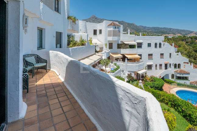 Appartement Duplex à Lomas de Marbella Club avec grande terrasse
