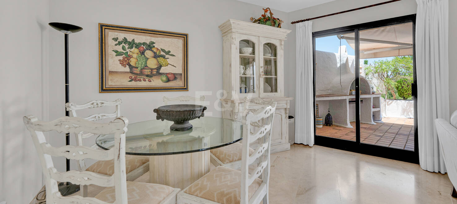 Appartement Duplex à Lomas de Marbella Club avec grande terrasse