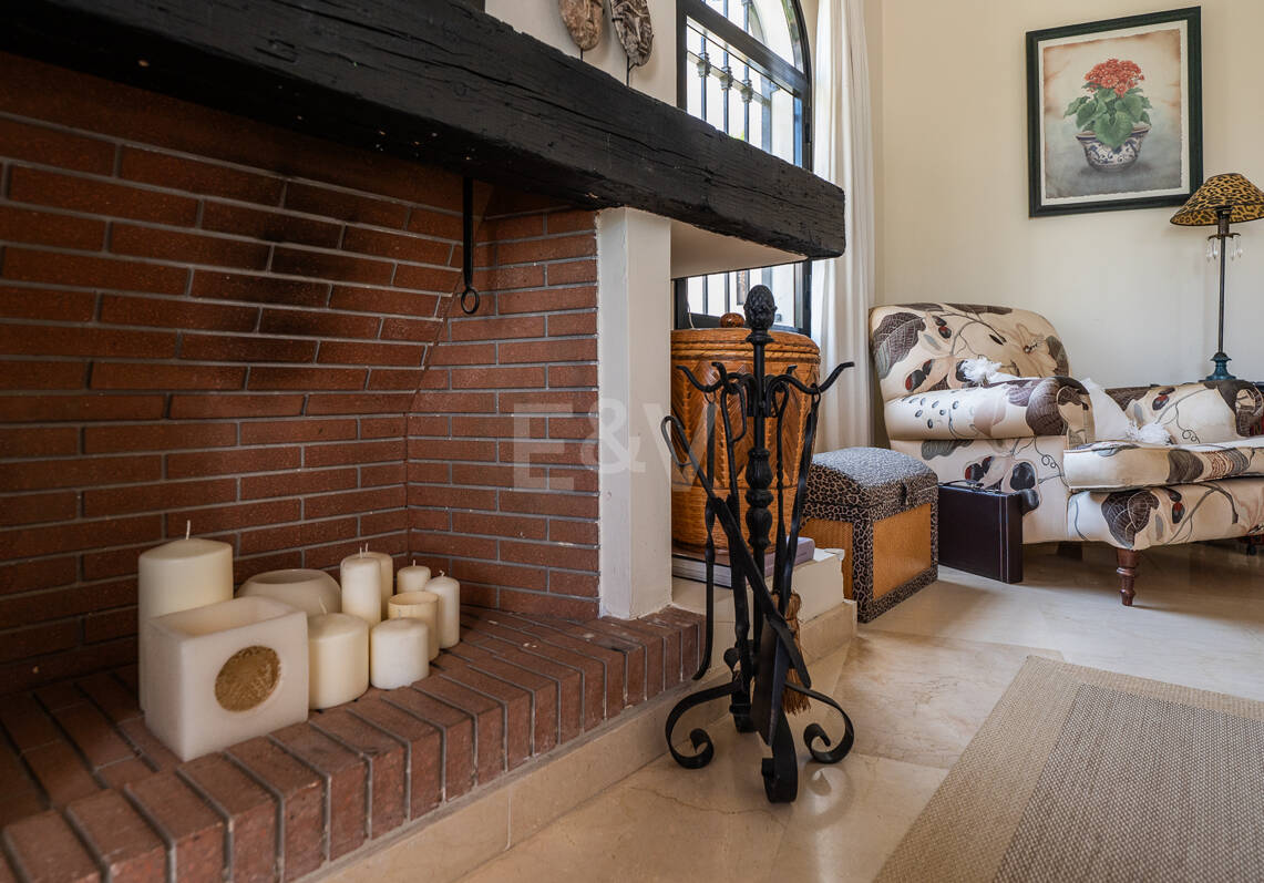 Maisonettewohnung in Lomas de Marbella Club mit großer Terrasse