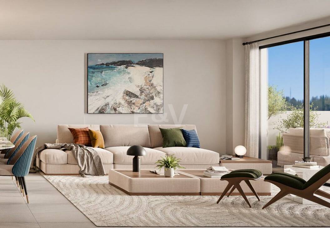 Apartamento sobre plano con vistas al mar en Altos de Los Monteros