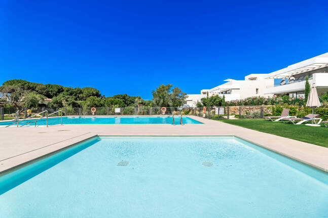 Contemporary Villa in La Vera – Exclusive Gated Community Walking Distance to Amenities