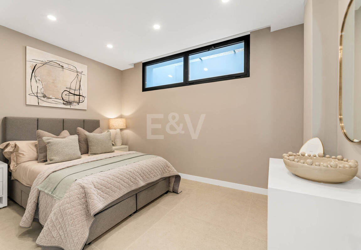 Contemporary Villa in La Vera – Exclusive Gated Community Walking Distance to Amenities