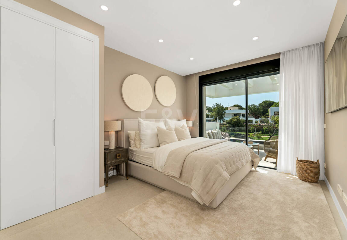 Contemporary Villa in La Vera – Exclusive Gated Community Walking Distance to Amenities