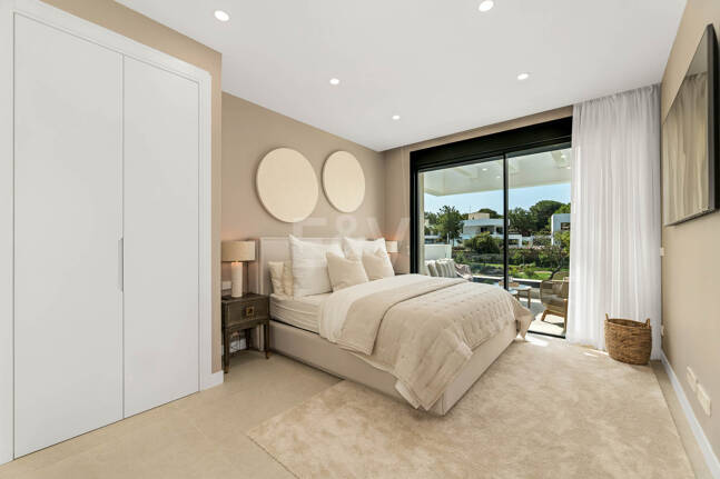 Contemporary Villa in La Vera – Exclusive Gated Community Walking Distance to Amenities