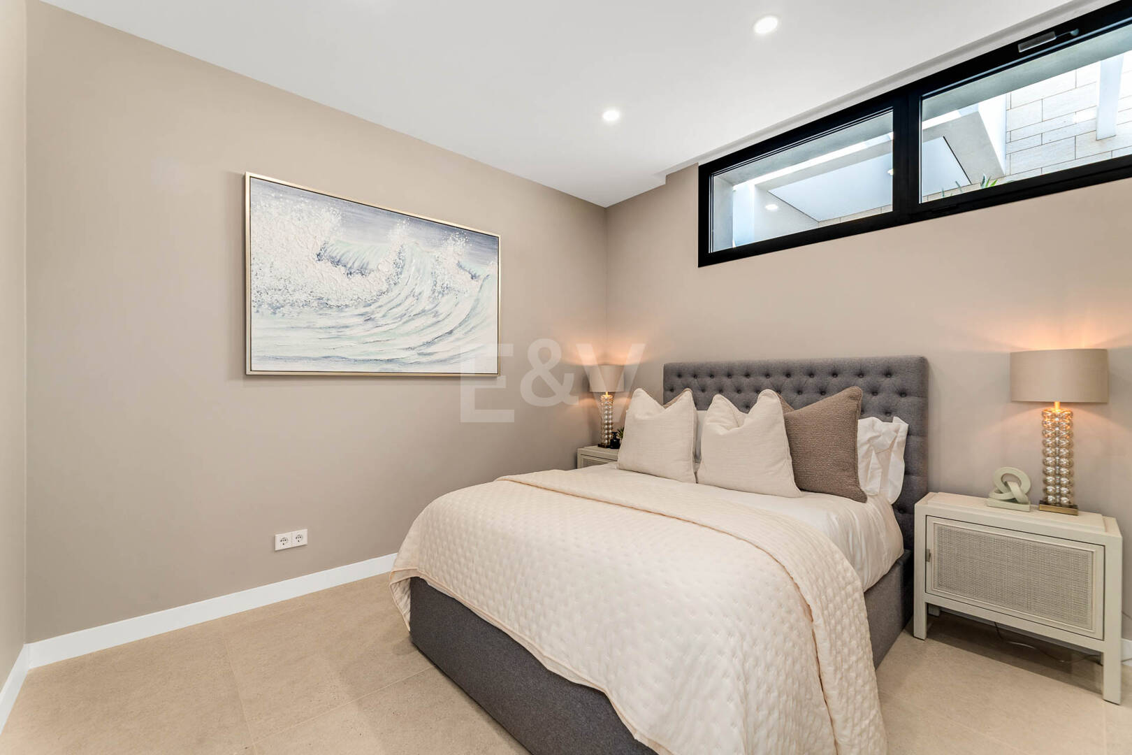 Contemporary Villa in La Vera – Exclusive Gated Community Walking Distance to Amenities