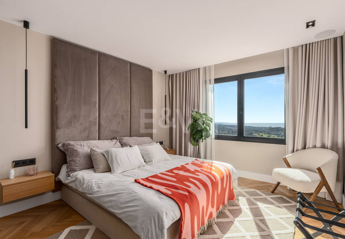 Sophistizierte Penthouse-Wohnung mit Panoramablick